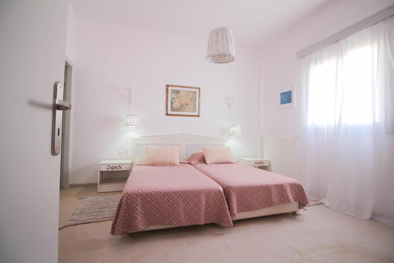 Villa With View Of Agios Ioannis And Pool With Jacuzzi Ngoại thất bức ảnh
